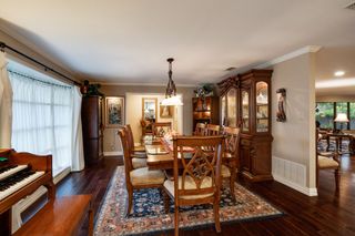 Formal Dining