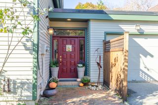 Welcome front entrance