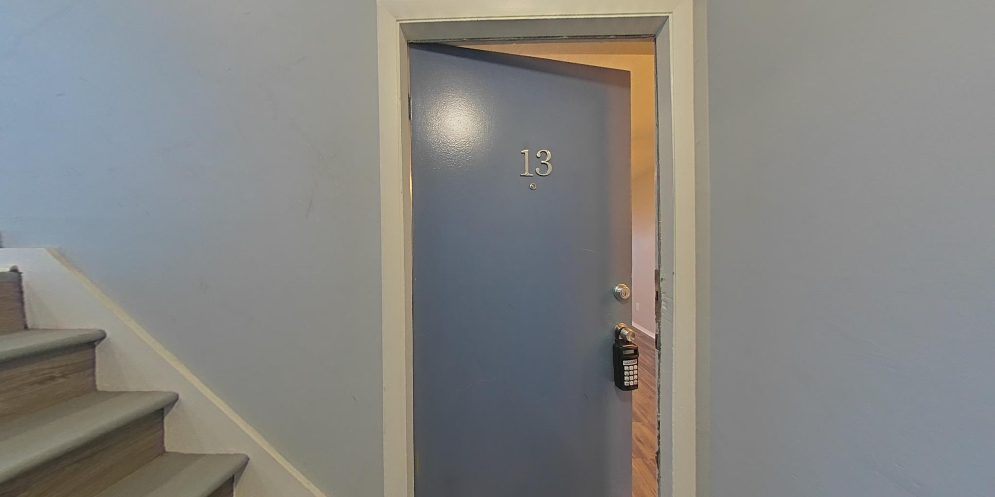 370010 Warwick Blvd Unit 13