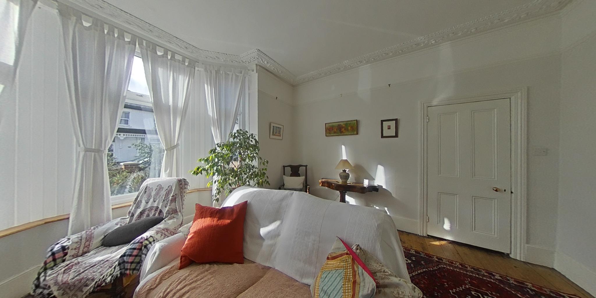 26 Farnley Road, London, London, SE25 6NZ