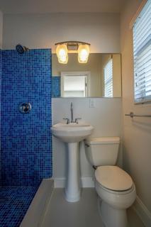 Unit 20 - Bathroom 2
