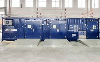 Outside view - Front