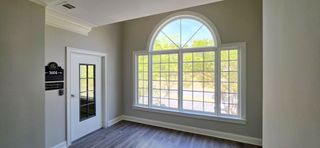 Suite 1604 Entry