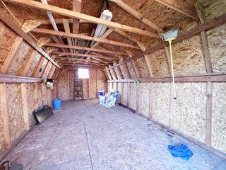Outbuilding 1 with power
