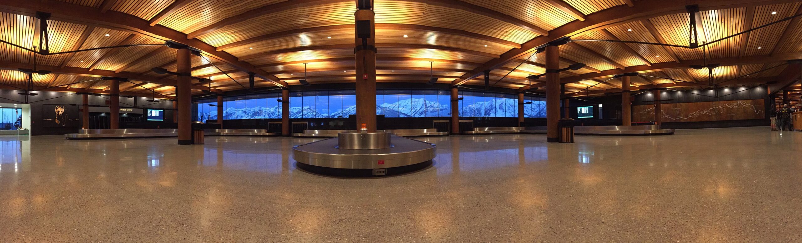 Jackson Hole Airport Shuttle Prime Time Shuttle