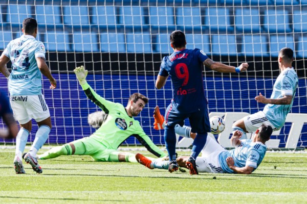 Suarez vuelve a ser decisivo en la victoria del "Aleti" y ya suma tres goles de rojiblanco.