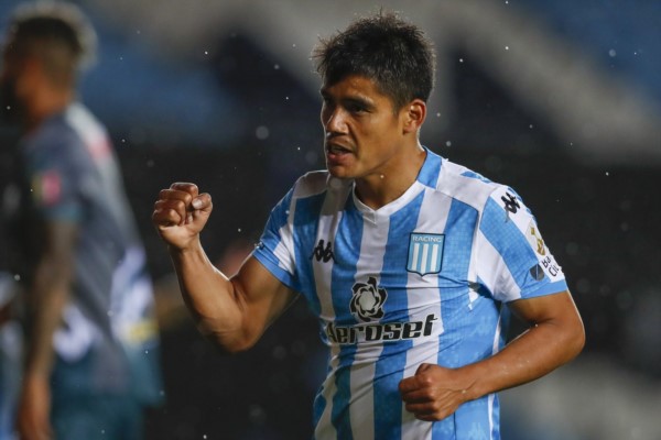 El paraguayo Melgarejo anotó su primer gol con la camiseta de Racing.