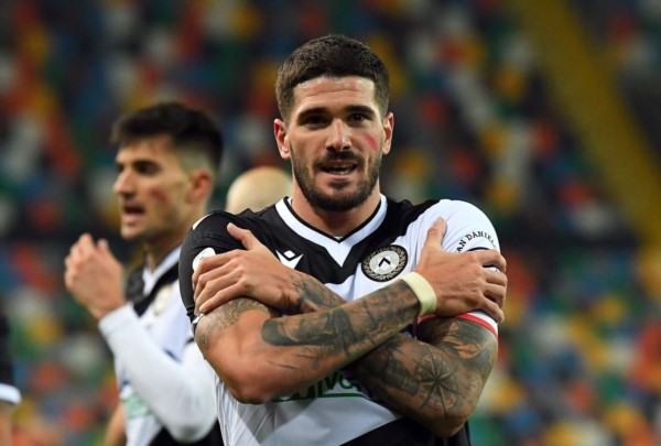 De Paul le dio la victoria a Udinesa contra Genoa.