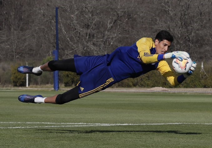 Boca entrenó y Cardona ya está cumpliendo el aislamiento