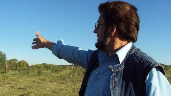 Wilson, el uruguayo visitado por extraterrestres, cuenta su experiencia.