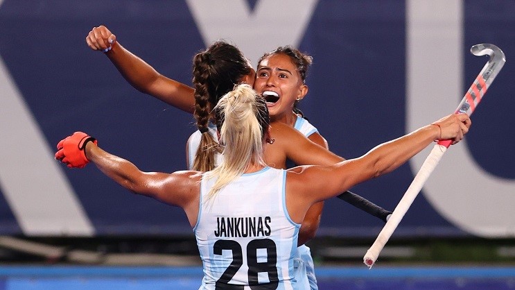 Las Leonas vencieron a EspaÃ±a y lograron su primer triunfo en Tokio 2020
