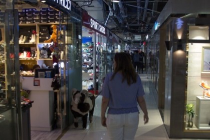 Walking through the Silk Market