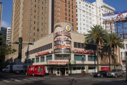 A very non-standard Walgreens facade