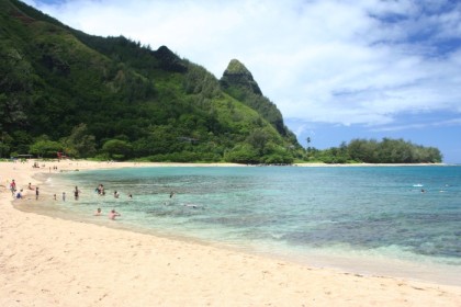 Tunnels beach