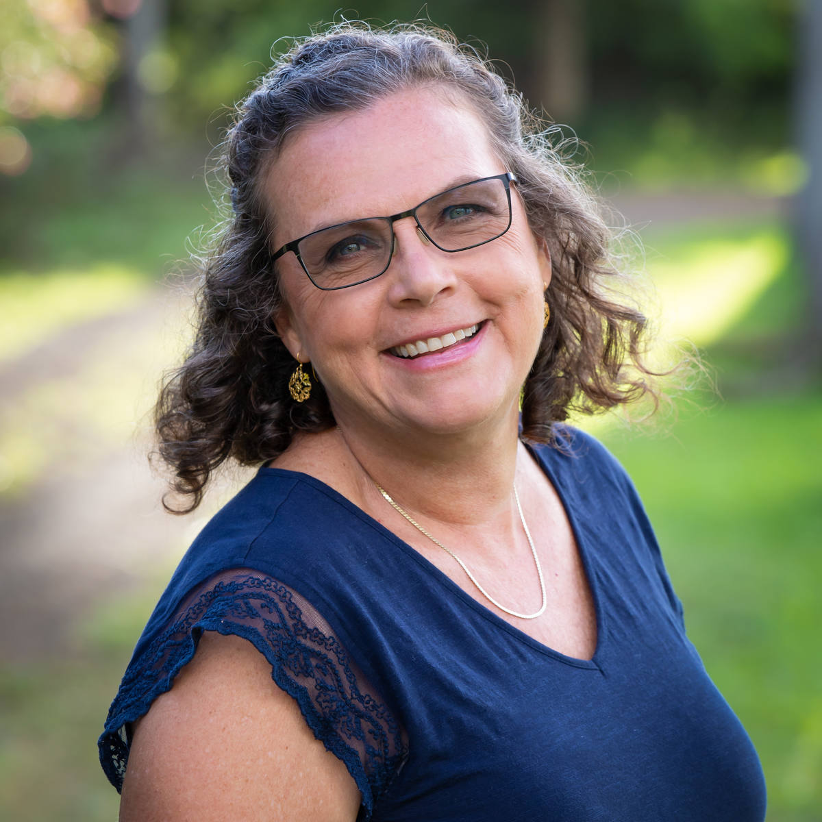 Head shot for social media sept 2019
