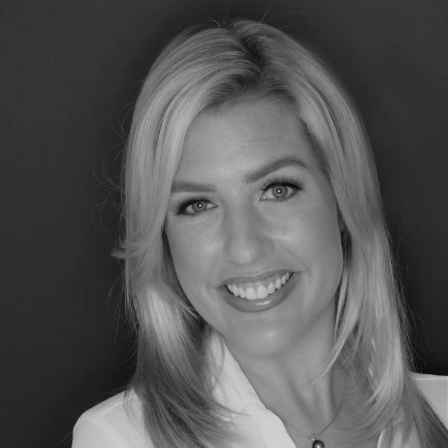 Jill lawrence hl  headshot 1 %282%29 copy