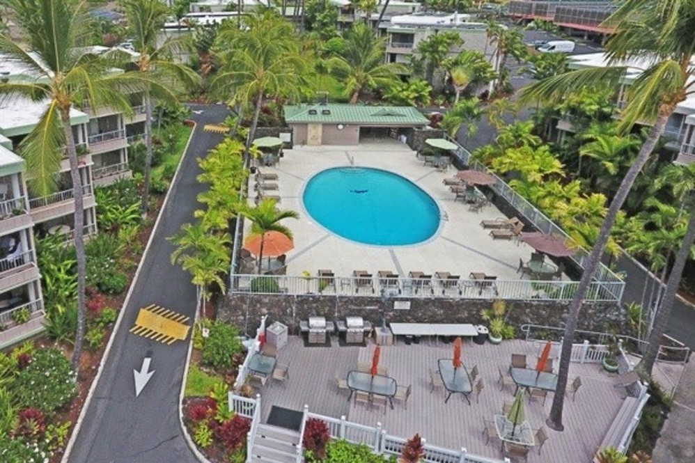 Alii Villas 305 Condo for Sale in KAILUAKONA 299752 Chadwick R
