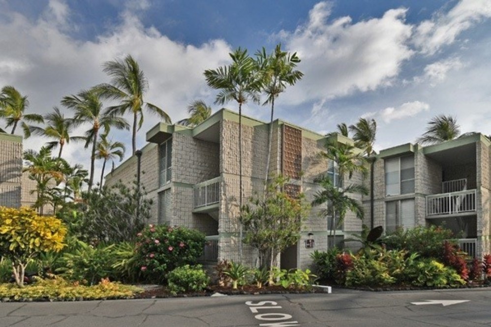 Alii Villas 305 Condo for Sale in KAILUAKONA 299752 Chadwick R