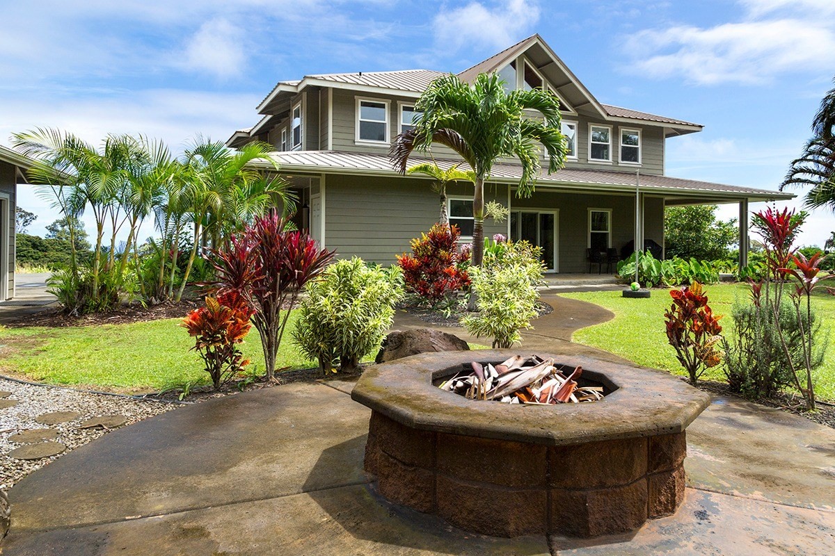 485276 HONOKAA WAIPIO RD a luxury home for sale in Honokaa, Hawaii