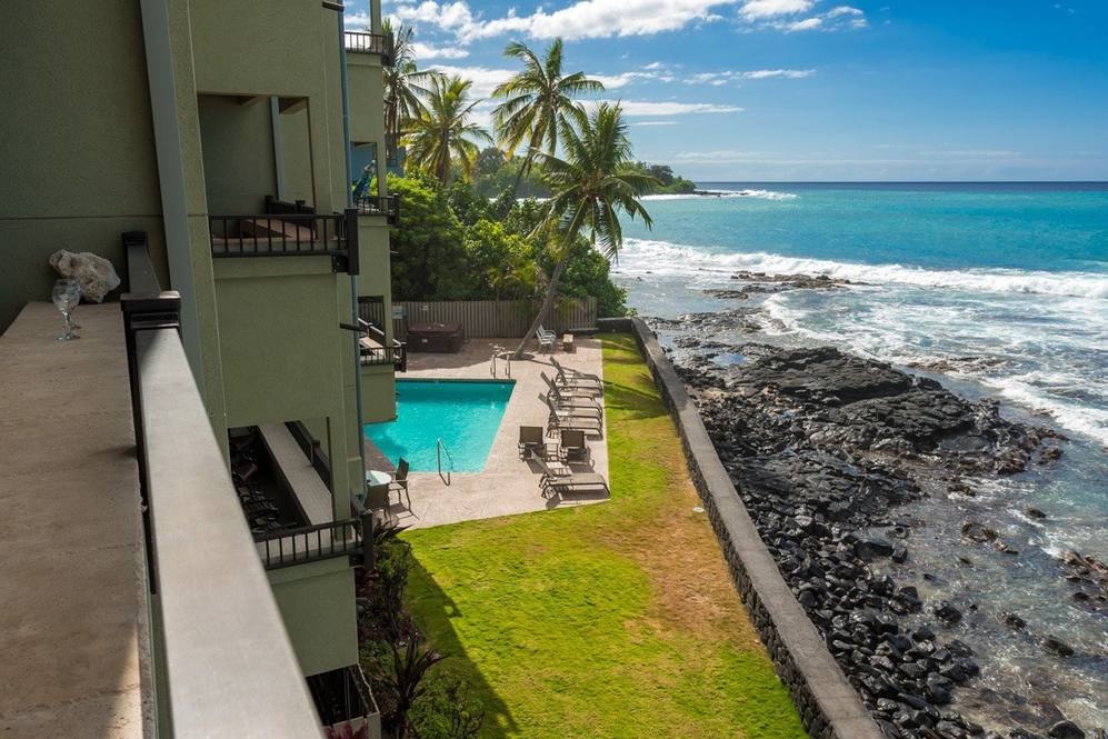 766268 ALII DR 302C Condo for Sale in KAILUAKONA 624798 Tanya