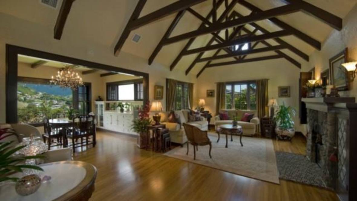 2110 Kakela Place House for Sale in Honolulu 201423506 Sandra