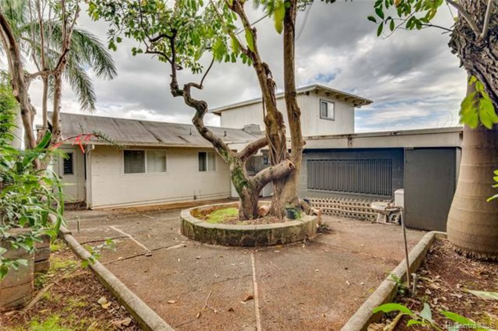 1446 Alewa Drive E House for Sale in Honolulu 201914012 Heather