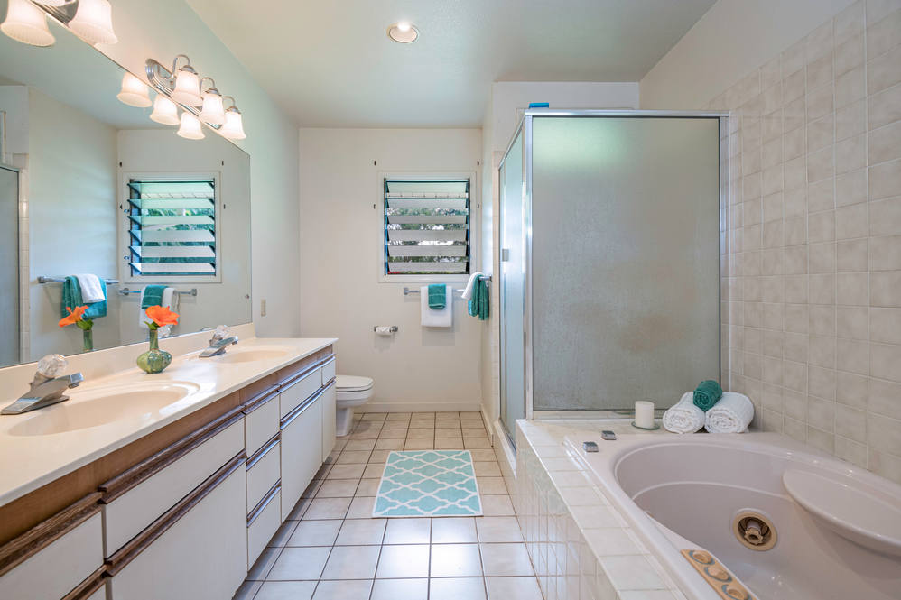 41639 Waikupanaha Street House for Sale in Waimanalo 201929371