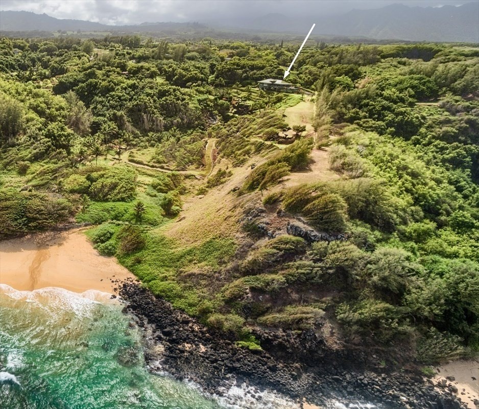 4228 N WAIAKALUA ST B & C a luxury Single Family Home for sale in