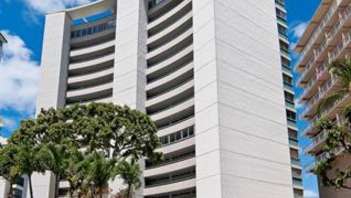 2877 Kalakaua Avenue 1104 Condo for Sale in Honolulu 201933178