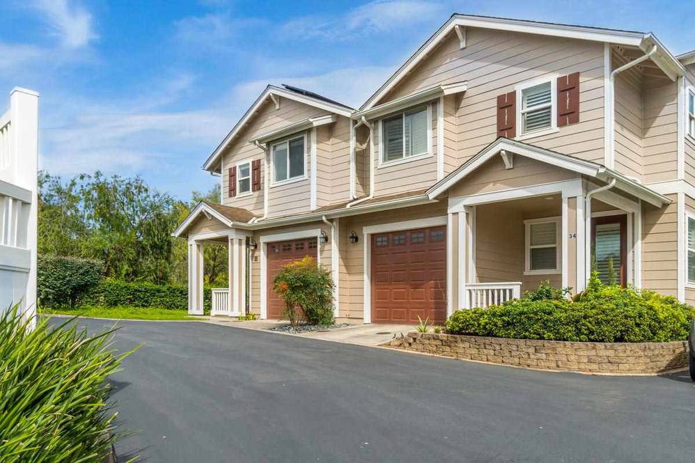 36 Kuinehe Pl 13 Condo for Sale in Pukalani 385732 Christine