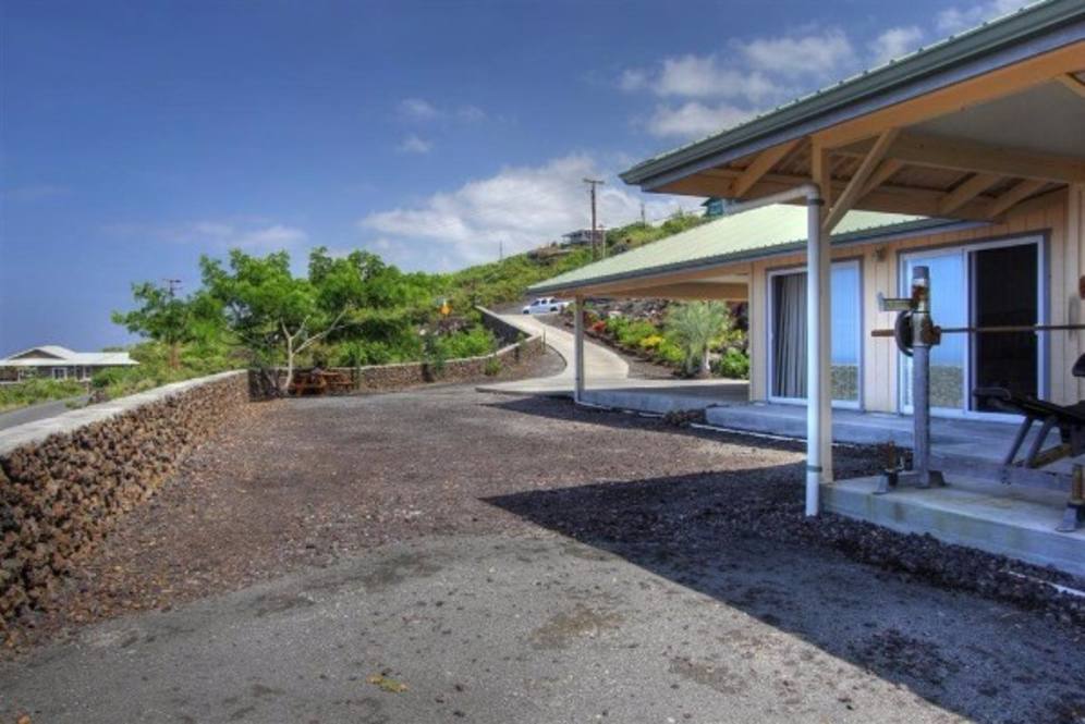 882086 MILOLII RD House for Sale in CAPTAIN COOK 288494 Tanya