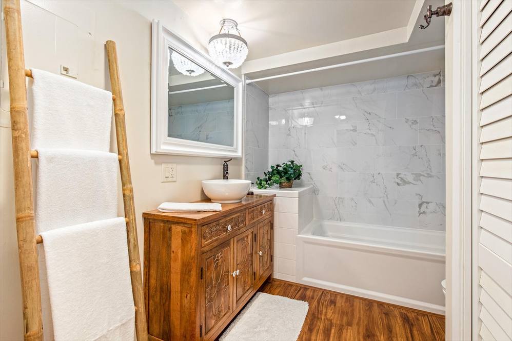 75-5782 KUAKINI HWY #402 Image 6