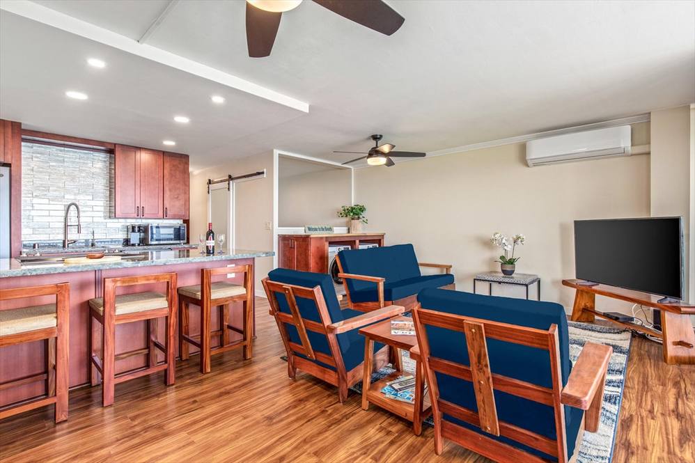 75-5782 KUAKINI HWY #402 Image 13