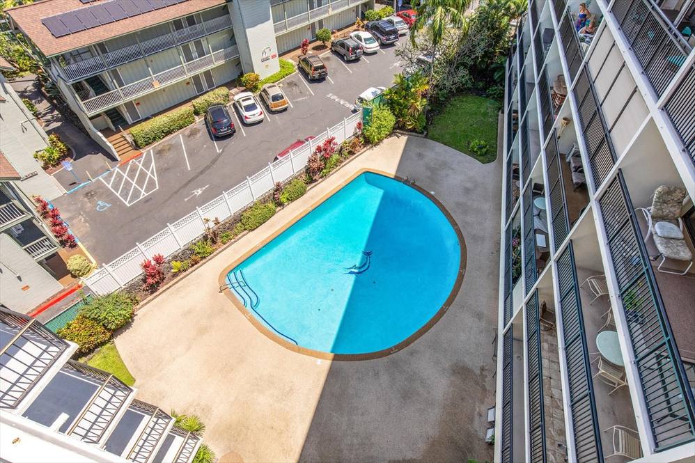 75-5782 KUAKINI HWY #402 Image 26