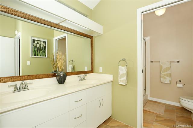 1646 Paukiki Street A Luxury Single Family Home For Sale In Kailua Hawaii Property Id 202021126 Christie S International Real Estate