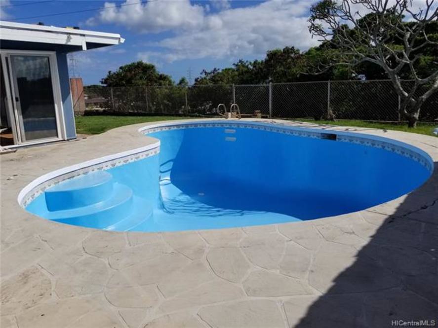 627 Hookanike Street House for Sale in Pearl City 202024746