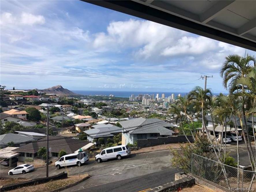 1966 St Louis Drive House for Sale in Honolulu 202024386 Hawaii Life