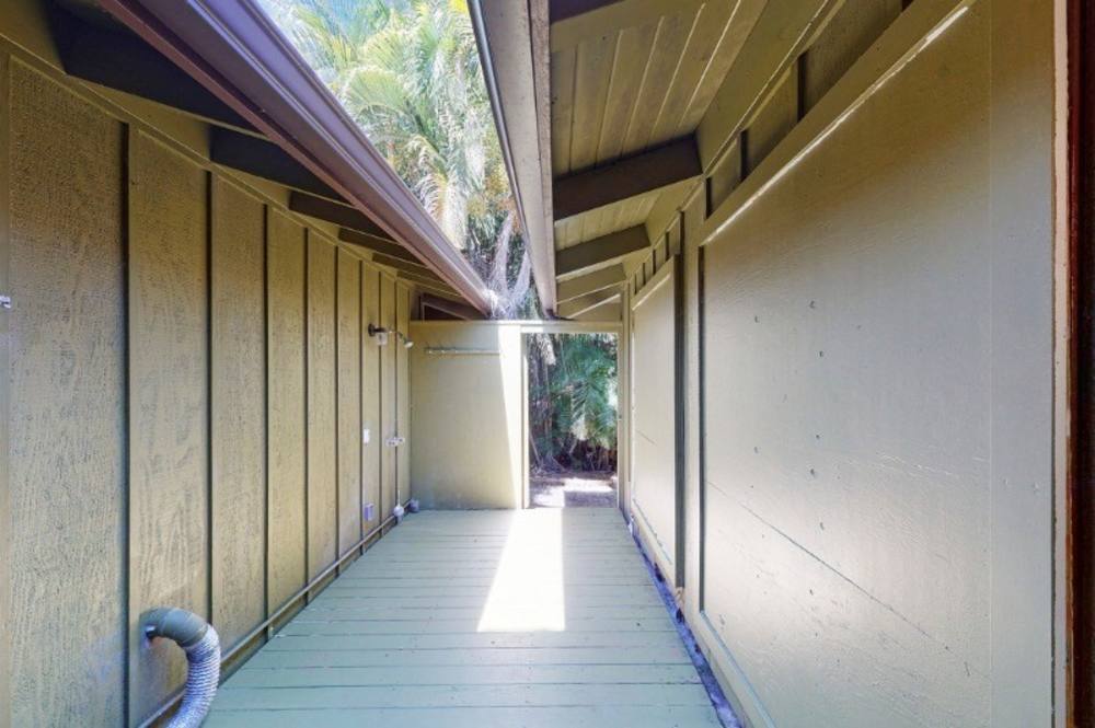 3715 KAWEONUI RD House for Sale in PRINCEVILLE 640890 Carol