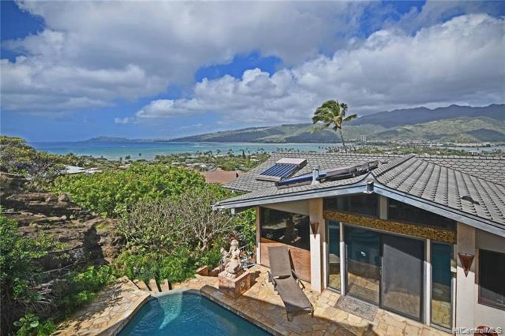 118 Kekaha Place House for Sale in Honolulu 202028341 Hawaii Life