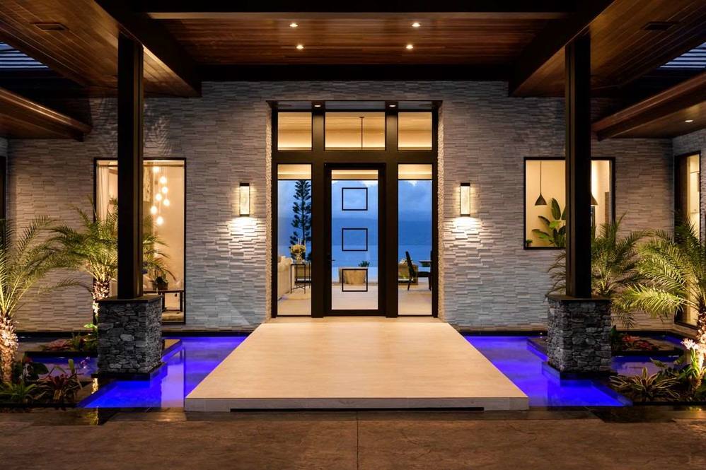 707 Mokuleia Pl 10 House for Sale in Lahaina 389142 Leslie