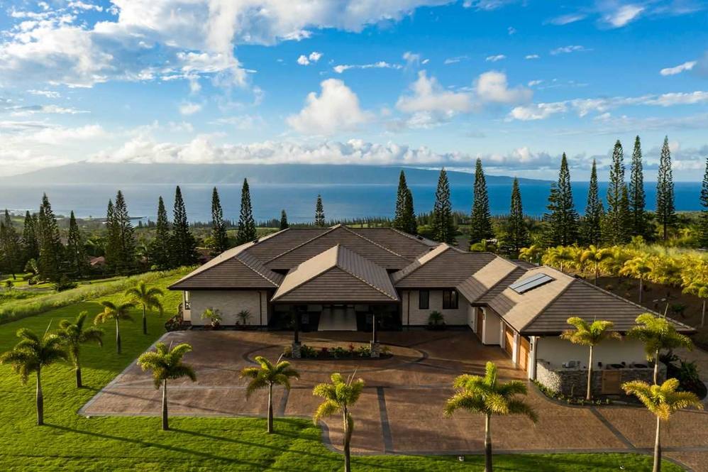 707 Mokuleia Pl 10 House for Sale in Lahaina 389142 Leslie
