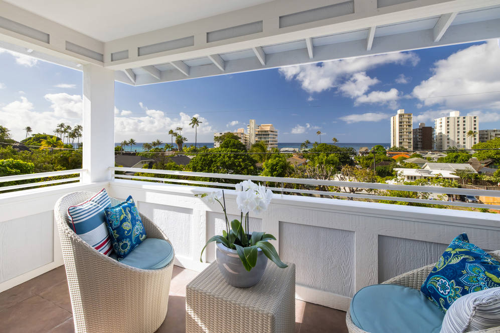 3030 Hibiscus Drive House for Sale in Honolulu 202100494 Julianna