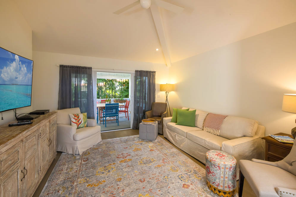 3030 Hibiscus Drive House for Sale in Honolulu 202100494 Julianna