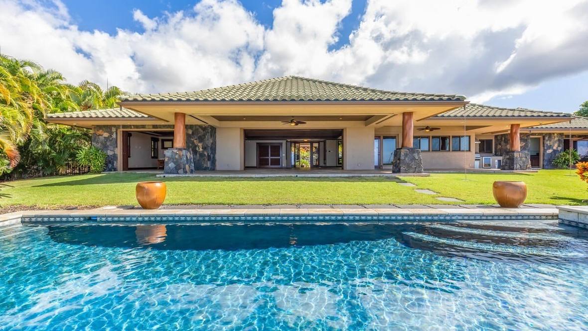 81487 PIIALII WY House for Sale in KEALAKEKUA 646806 Carrie