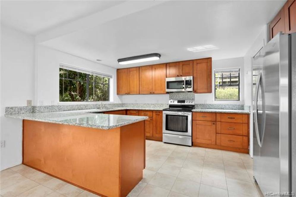 941157 Kaloli Loop House for Sale in Waipahu 202109896 Hawaii Life