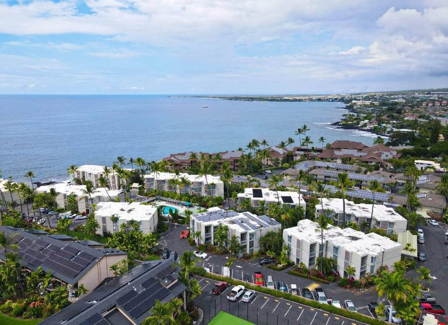 756016 ALII DR 218 Condo for Sale in KAILUAKONA 649884 Linda