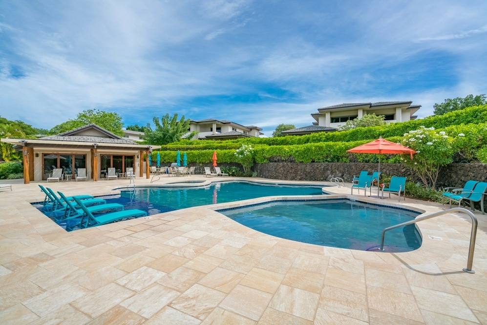 681025 N KANIKU DR 604 Condo for Sale in Kohala Coast 649680