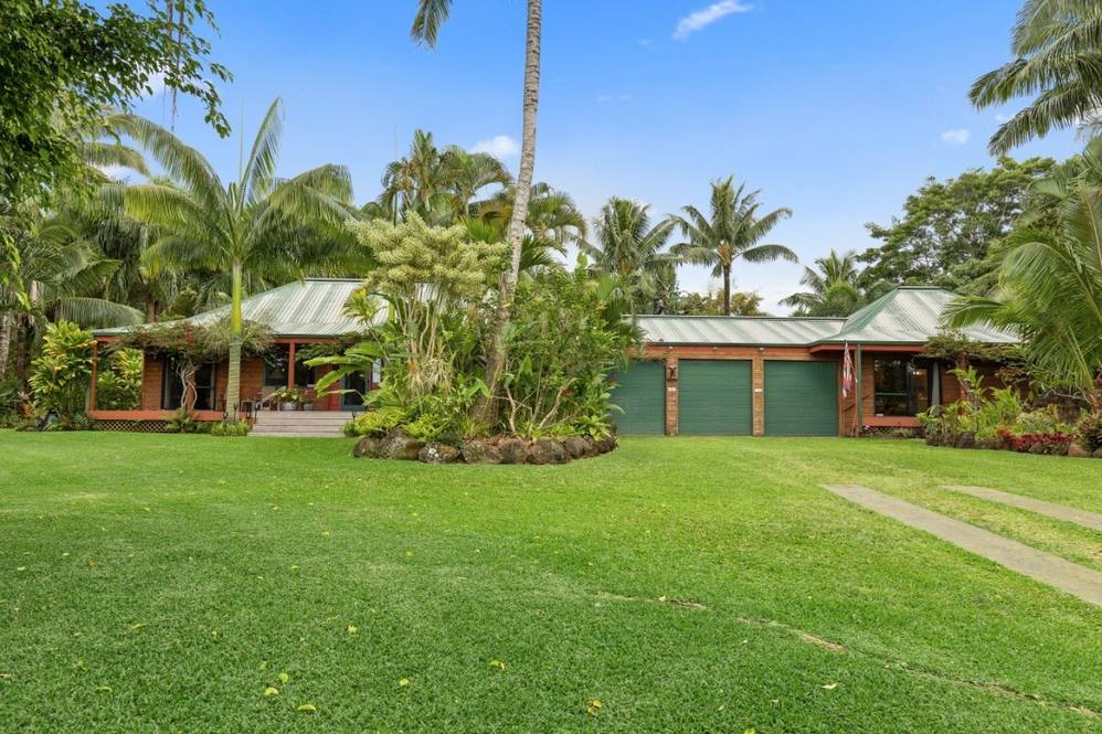 7705 KOOLAU RD 4 House for Sale in KILAUEA 649535 Lauren Pingree