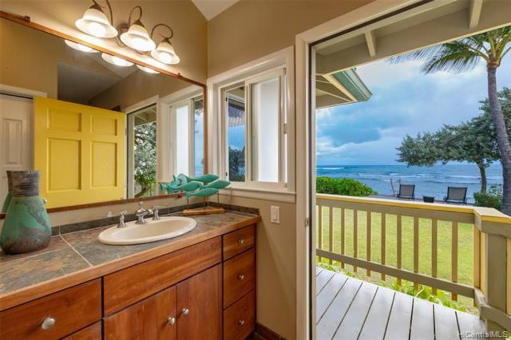 68765 Crozier Drive House for Sale in Waialua 202112875 Noel