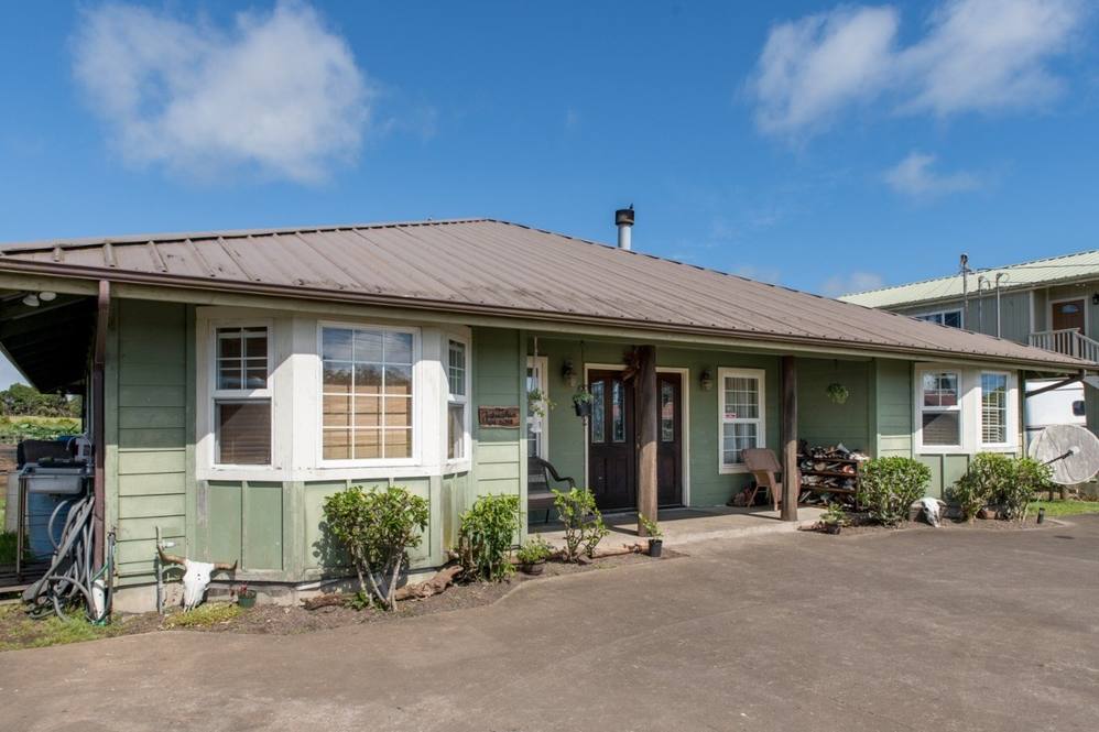 645281 NUUANU ST House for Sale in KAMUELA 651431 Jene Green